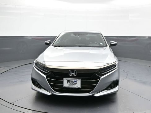 Certified 2022 Honda Accord Sport image 2
