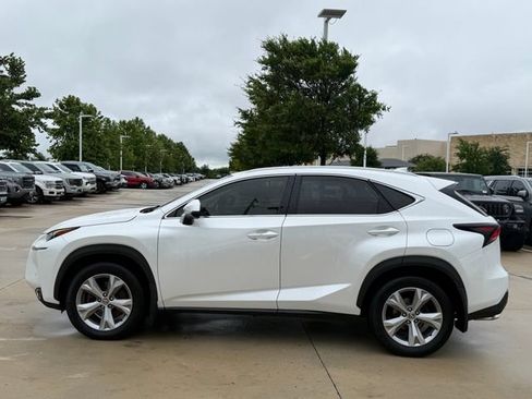 Used 2017 Lexus NX 200t AWD w/ Premium Package image 8