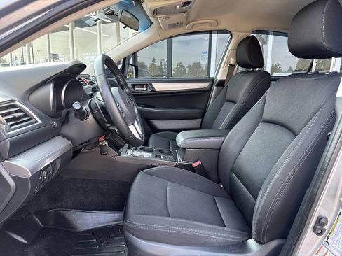 Used 2015 Subaru Legacy 2.5i Premium AWD/4WD image 27