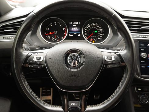 Used 2021 Volkswagen Tiguan SE R-Line AWD/4WD image 12