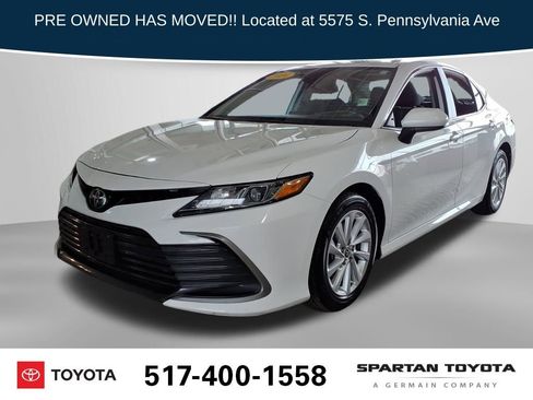Used 2024 Toyota Camry LE image 1