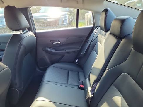 New 2026 Nissan Sentra SR w/ SR Premium Package FWD image 11