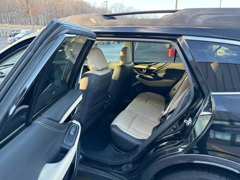 Used 2021 Subaru Outback Limited image 5