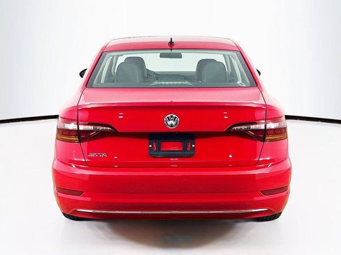 Used 2019 Volkswagen Jetta SE FWD image 6