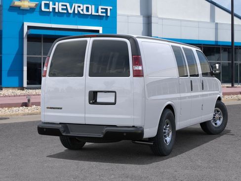 New 2025 Chevrolet Express 2500 image 4