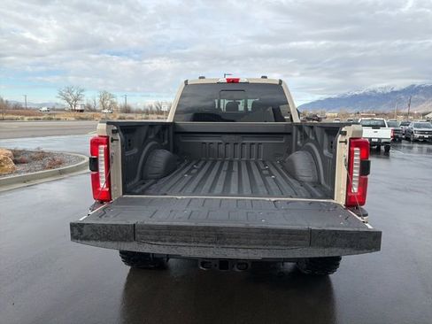 New 2026 Ford F250 Lariat w/ Black Appearance Package AWD/4WD image 61