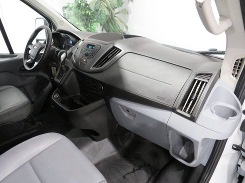 Used 2018 Ford Transit 250 130 Low Roof image 10