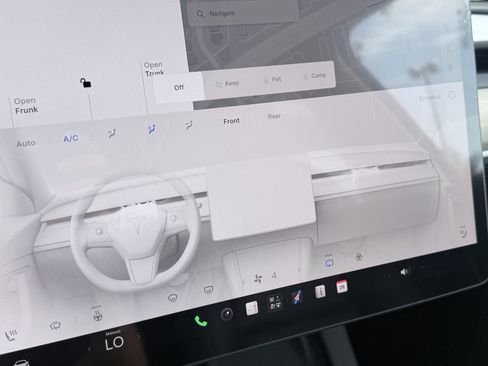 Used 2022 Tesla Model Y Long Range AWD/4WD image 67