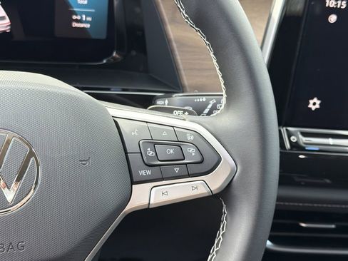 New 2026 Volkswagen Atlas SE FWD image 26