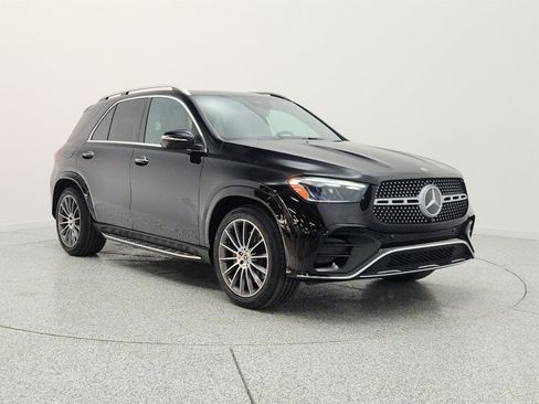 Used 2024 Mercedes-Benz GLE 350 4MATIC image 3