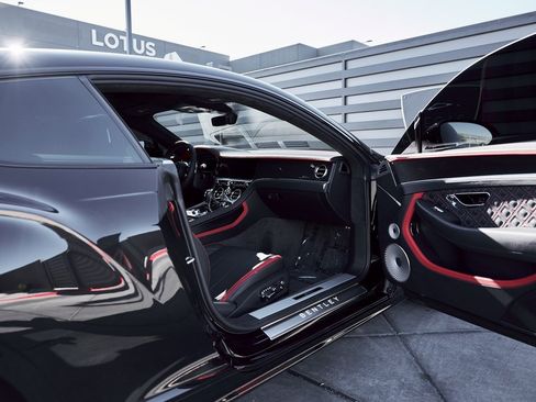 Used 2022 Bentley Continental GT Speed image 21