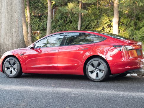 Used 2022 Tesla Model 3 Long Range image 5