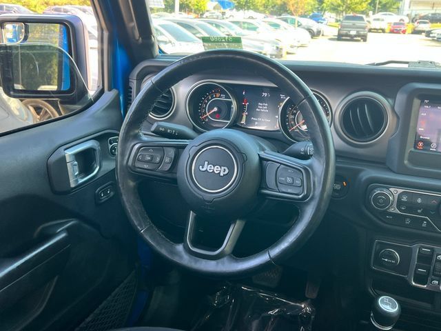Used 2021 Jeep Gladiator Sport AWD/4WD image 15