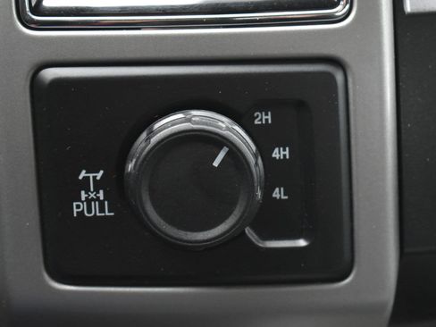 Certified 2019 Ford F250 Lariat w/ Lariat Ultimate Package image 30