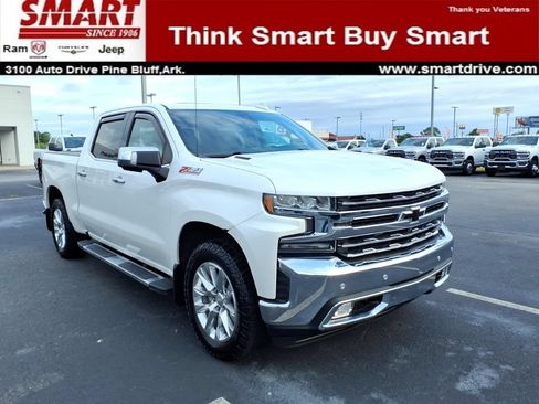 Used 2020 Chevrolet Silverado 1500 LTZ w/ LTZ Premium Package AWD/4WD image 1