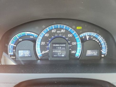 Used 2014 Toyota Camry LE FWD image 13