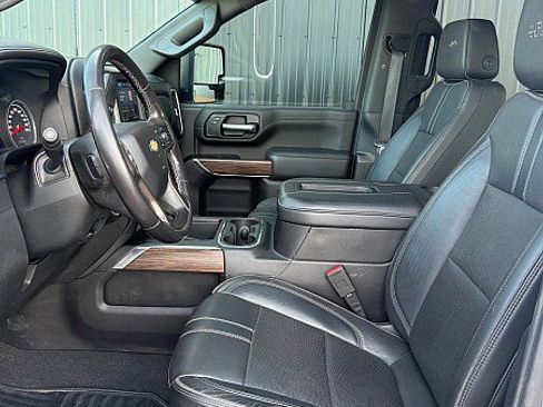 Used 2020 Chevrolet Silverado 3500 High Country w/ Z71 Off-Road Package image 7