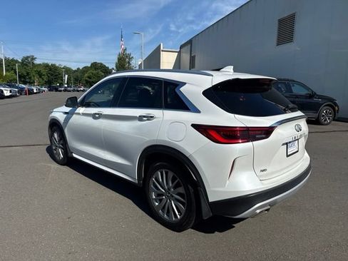 Certified 2023 INFINITI QX50 Luxe AWD/4WD image 4