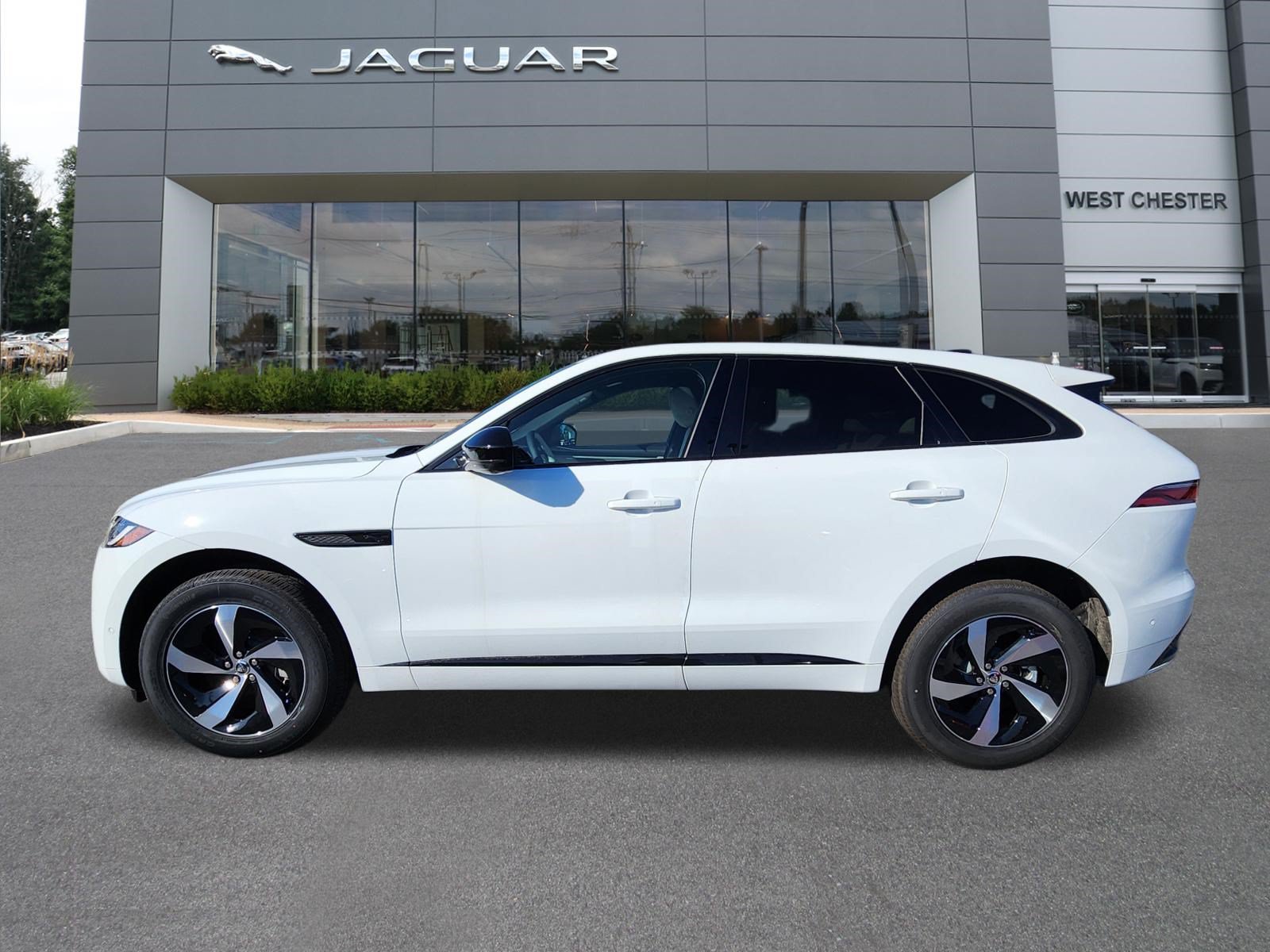 New 2026 Jaguar F-PACE R-Dynamic S AWD/4WD image 5