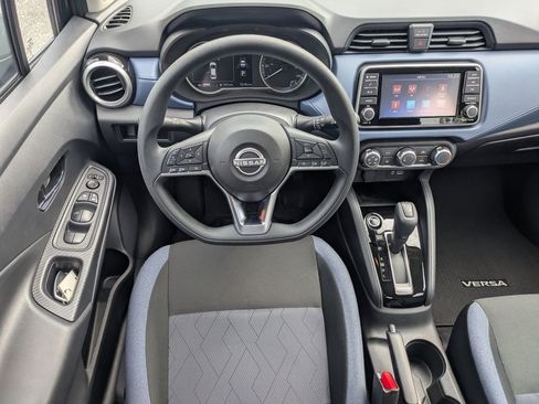 Used 2025 Nissan Versa SV w/ Trunk Package FWD image 15