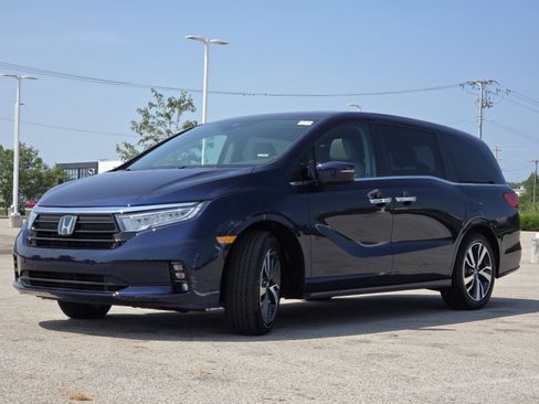 Used 2024 Honda Odyssey Touring image 14