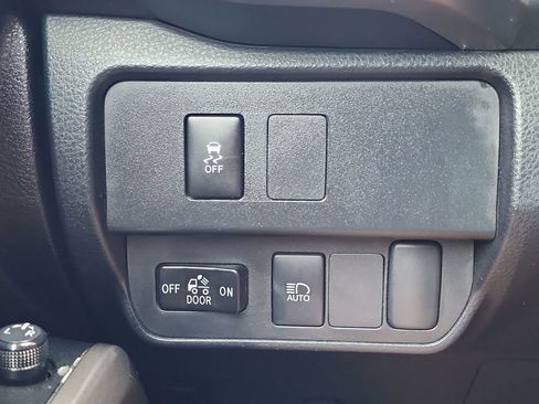 Used 2023 Toyota Tacoma SR5 image 22