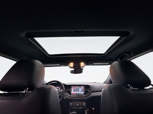 Used 2024 Dodge Durango GT image 18