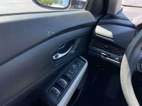 Used 2025 Honda Accord LX image 22