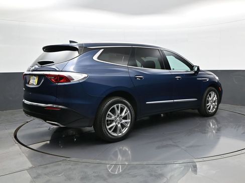 Used 2023 Buick Enclave Premium w/ Experience Buick Package FWD image 5