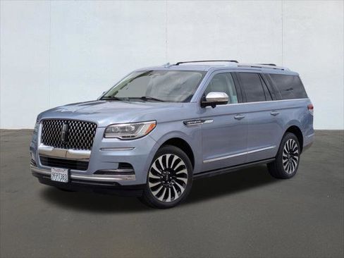 Certified 2023 Lincoln Navigator L Black Label AWD/4WD image 1