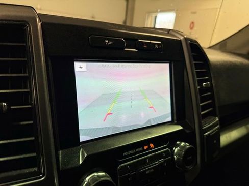 Used 2019 Ford F150 XLT w/ Equipment Group 302A Luxury image 17