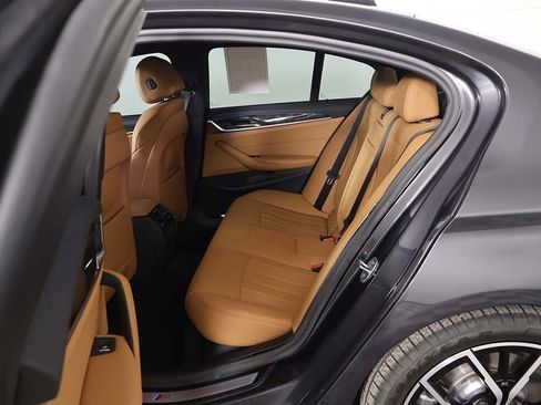 Used 2023 BMW 530i xDrive w/ M Sport Package image 31