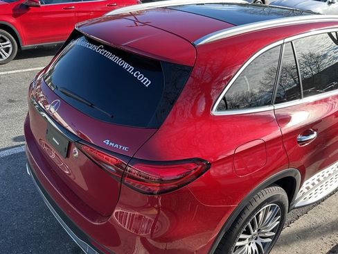 Certified 2025 Mercedes-Benz GLC 300 4MATIC image 3