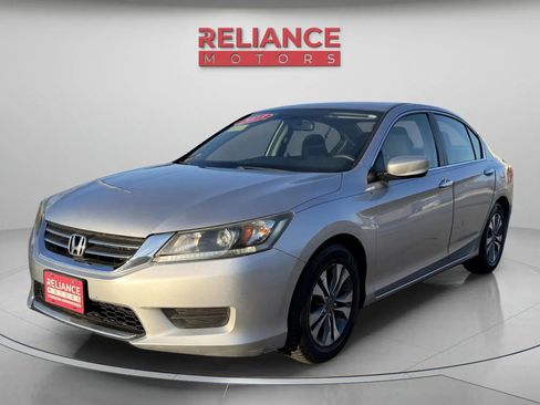 Used 2013 Honda Accord LX image 2