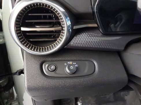 New 2026 Chevrolet Trax ACTIV image 24