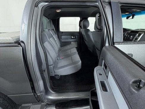 Used 2012 Ford F150 XLT w/ XLT Chrome Pkg image 5