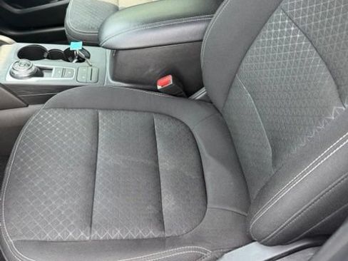 Used 2025 Ford Escape Active AWD/4WD image 8