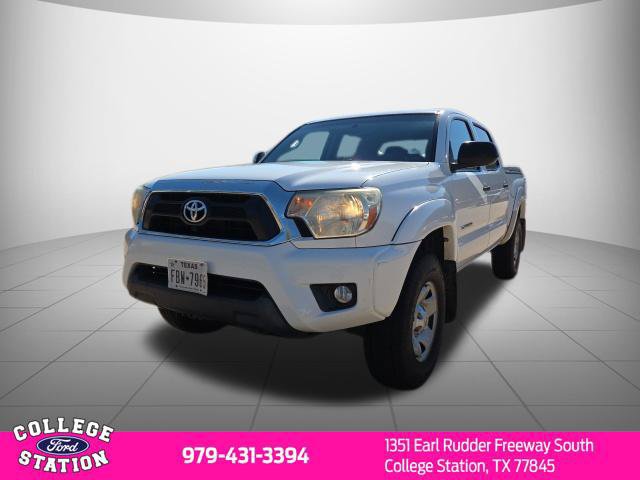 Used 2015 Toyota Tacoma PreRunner w/ SR5 Package RWD image 3