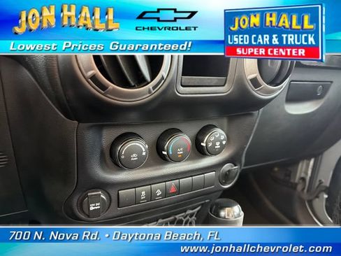 Used 2015 Jeep Wrangler Sport AWD/4WD image 20