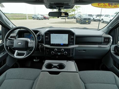 Used 2025 Ford F150 XLT w/ Equipment Group 301A Standard AWD/4WD image 27