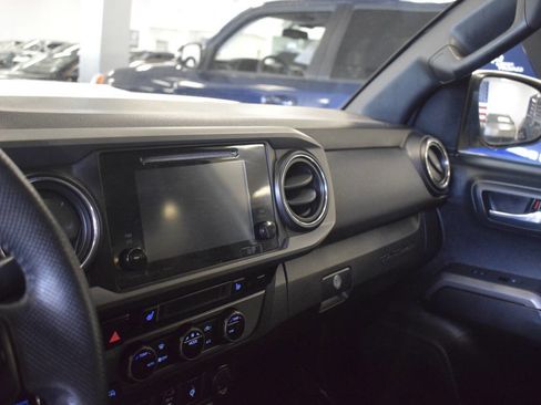 Used 2017 Toyota Tacoma TRD Pro image 88