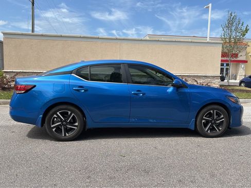 Used 2022 Nissan Sentra SV FWD image 23