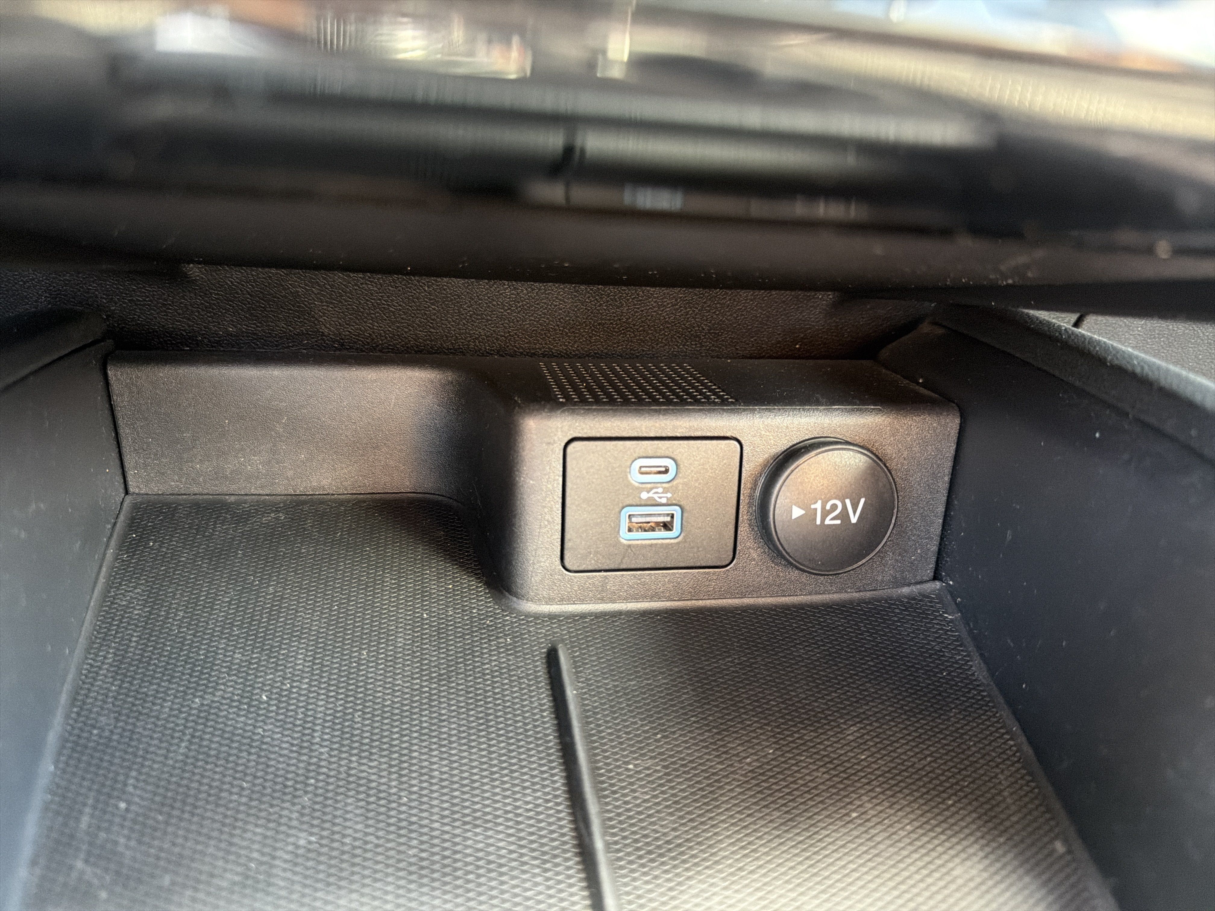 Used 2023 Ford Escape Active w/ Tech Pack #1 AWD/4WD image 21