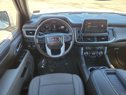 Certified 2023 GMC Yukon XL SLT w/ SLT Premium Package image 20