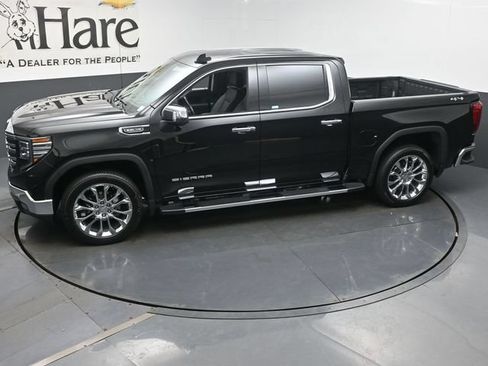 Used 2023 GMC Sierra 1500 SLT w/ SLT Premium Plus Package AWD/4WD image 56