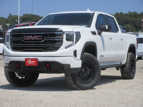 New 2026 GMC Sierra 1500 AT4 w/ AT4 Premium Package AWD/4WD image 10