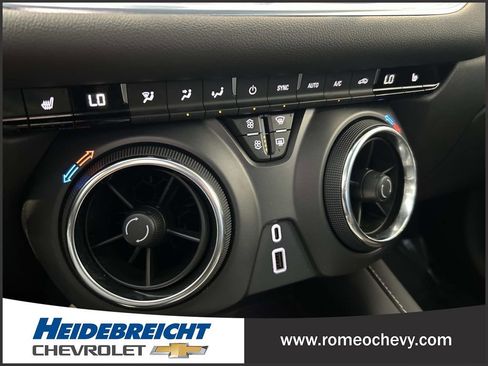Used 2024 Chevrolet Blazer LT AWD/4WD image 22