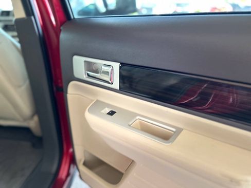 Used 2010 Lincoln MKX 2WD image 48