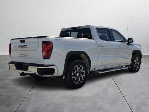 Used 2023 GMC Sierra 1500 SLT w/ SLT Premium Plus Package image 4