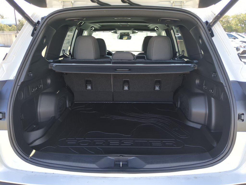 New 2026 Subaru Forester Premium AWD/4WD image 10